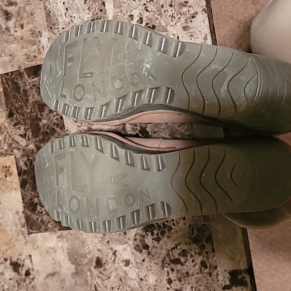 Fly London Leather Rubber   Strap Wedge Shoes - Picture 7 of 9